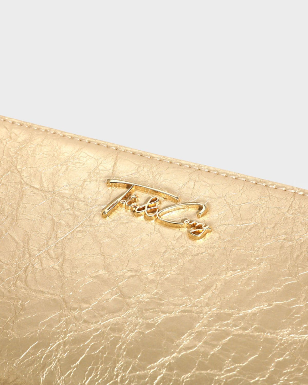 Clutch Wallet in Gold
