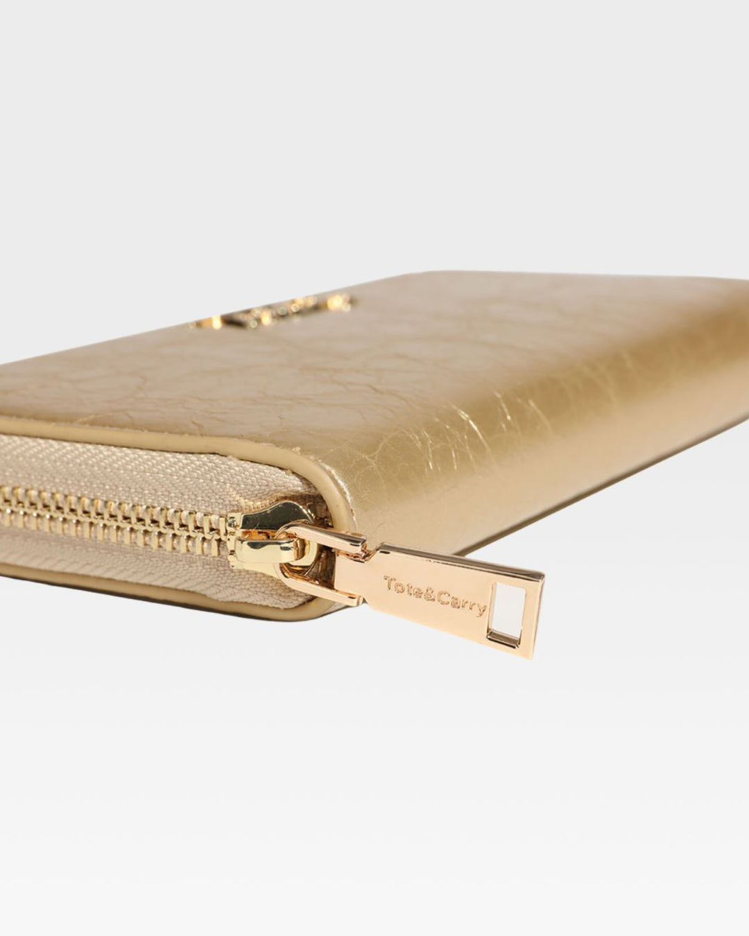 Clutch Wallet in Gold